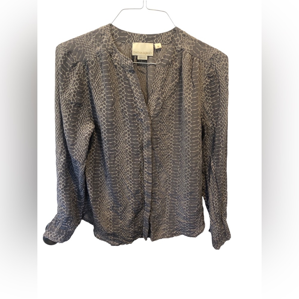 Cynthia Rowley 100% Silk Size Medium Gray